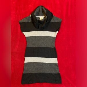 SOLD ✅ Pink Rose Petite Women's Sleeveless Cowl Neck Pullover Sweater Dress PM